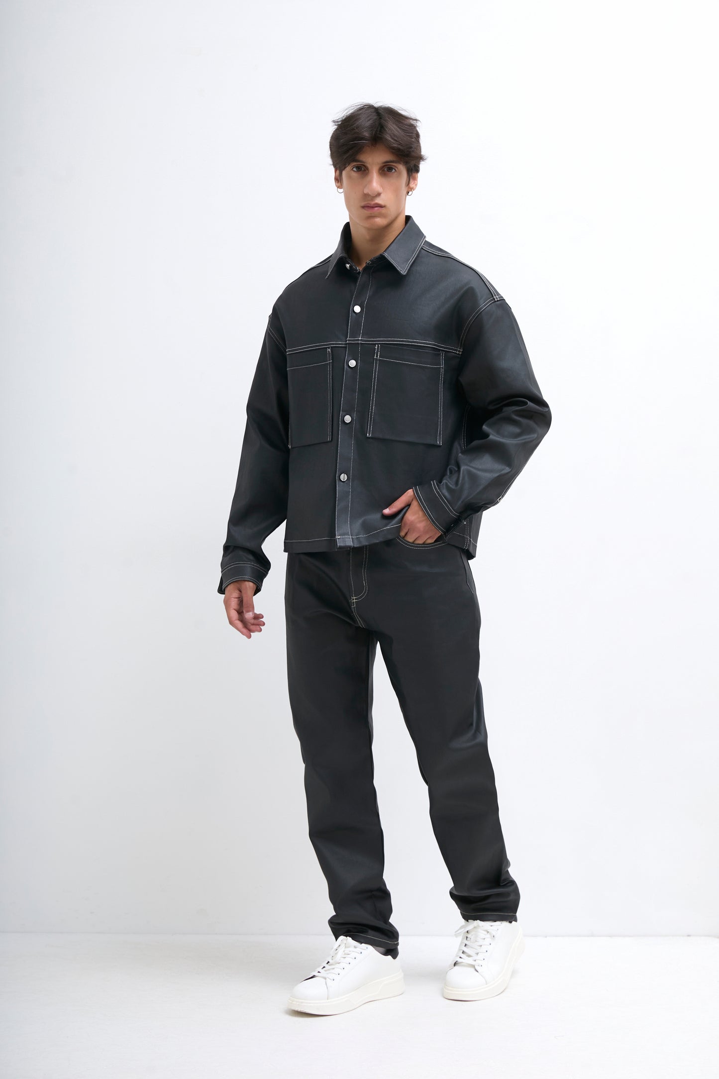 Ensemble en jeans noir homme huile