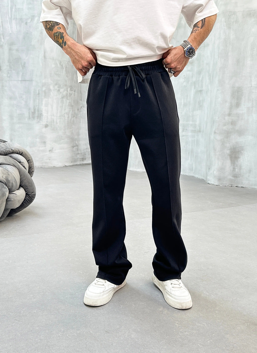 Pantalon Jogging Noir Coupe Droite et Large bonhomme