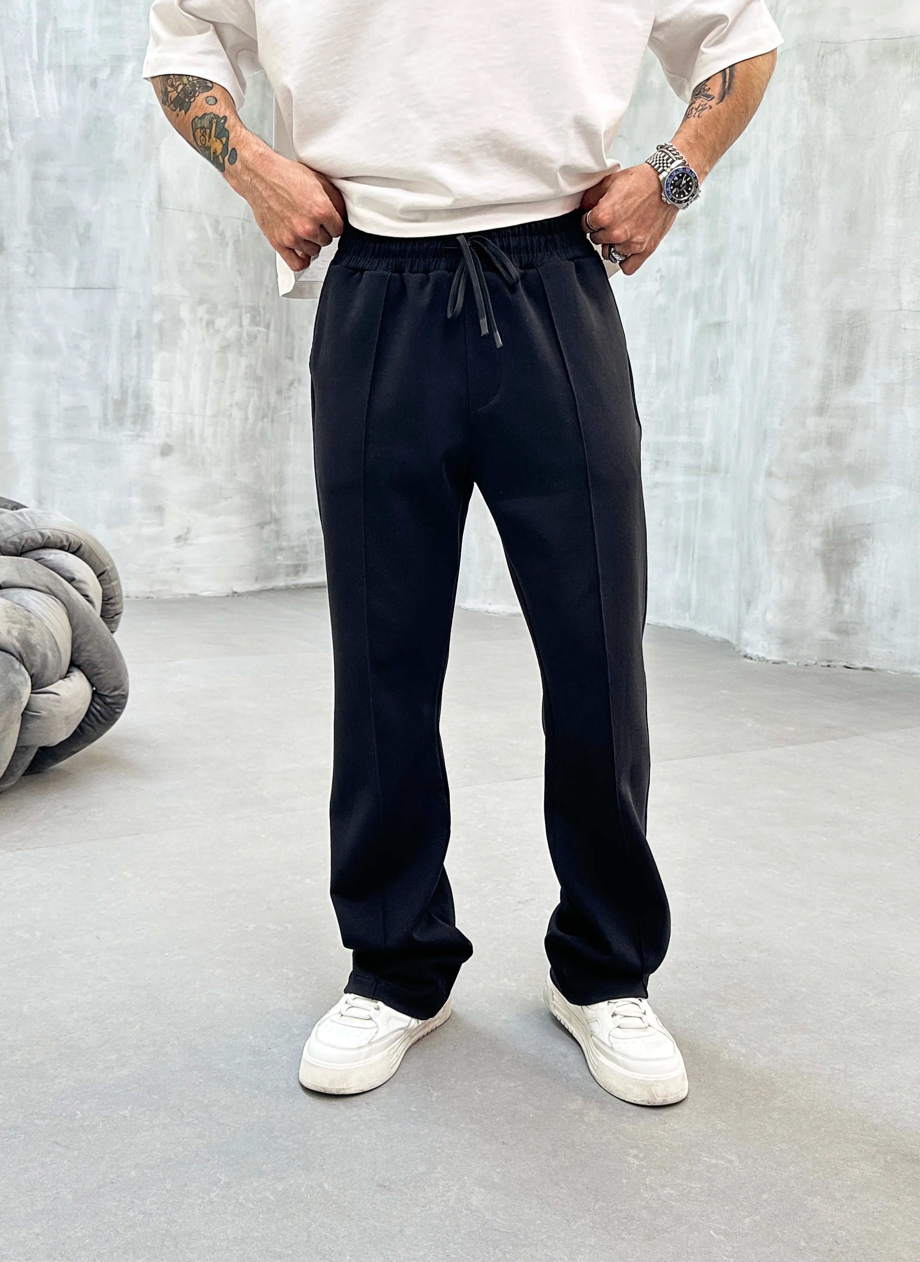 Pantalon Jogging Noir Coupe Droite et Large bonhomme