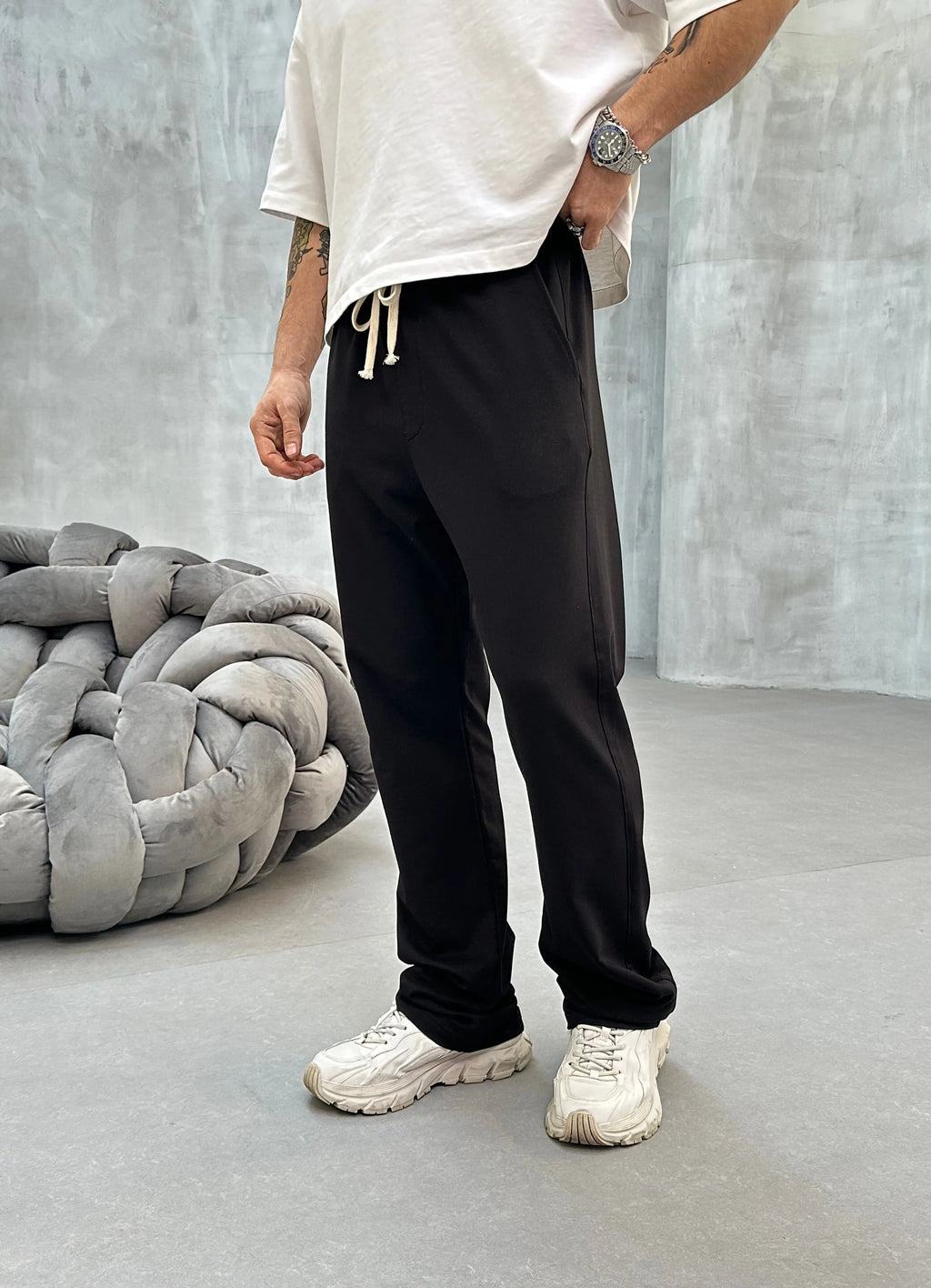 Pantalon Jogging Noir Coupe Droite et Large bonhomme