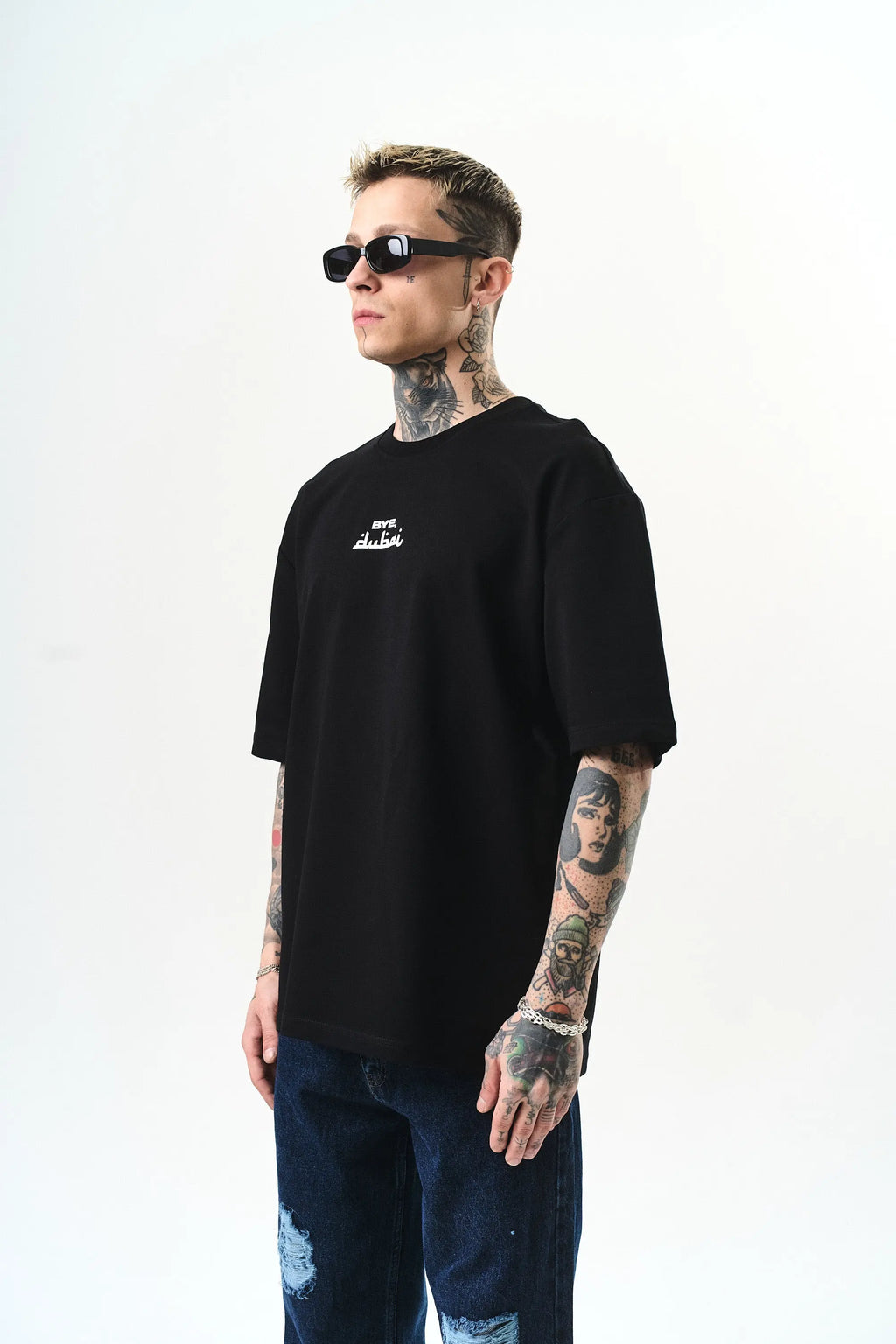 Tee Shirt BYBYE Dubai Noir bonhomme