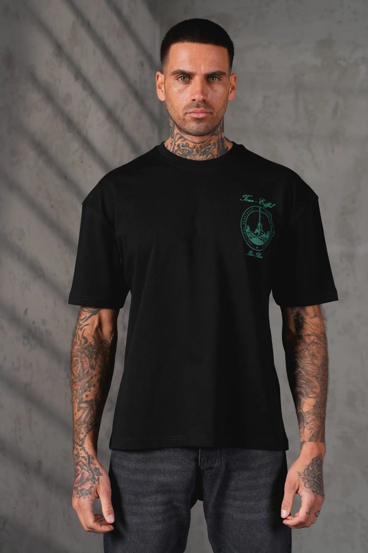 Tee Shirt Tour EIffel Noir bonhomme