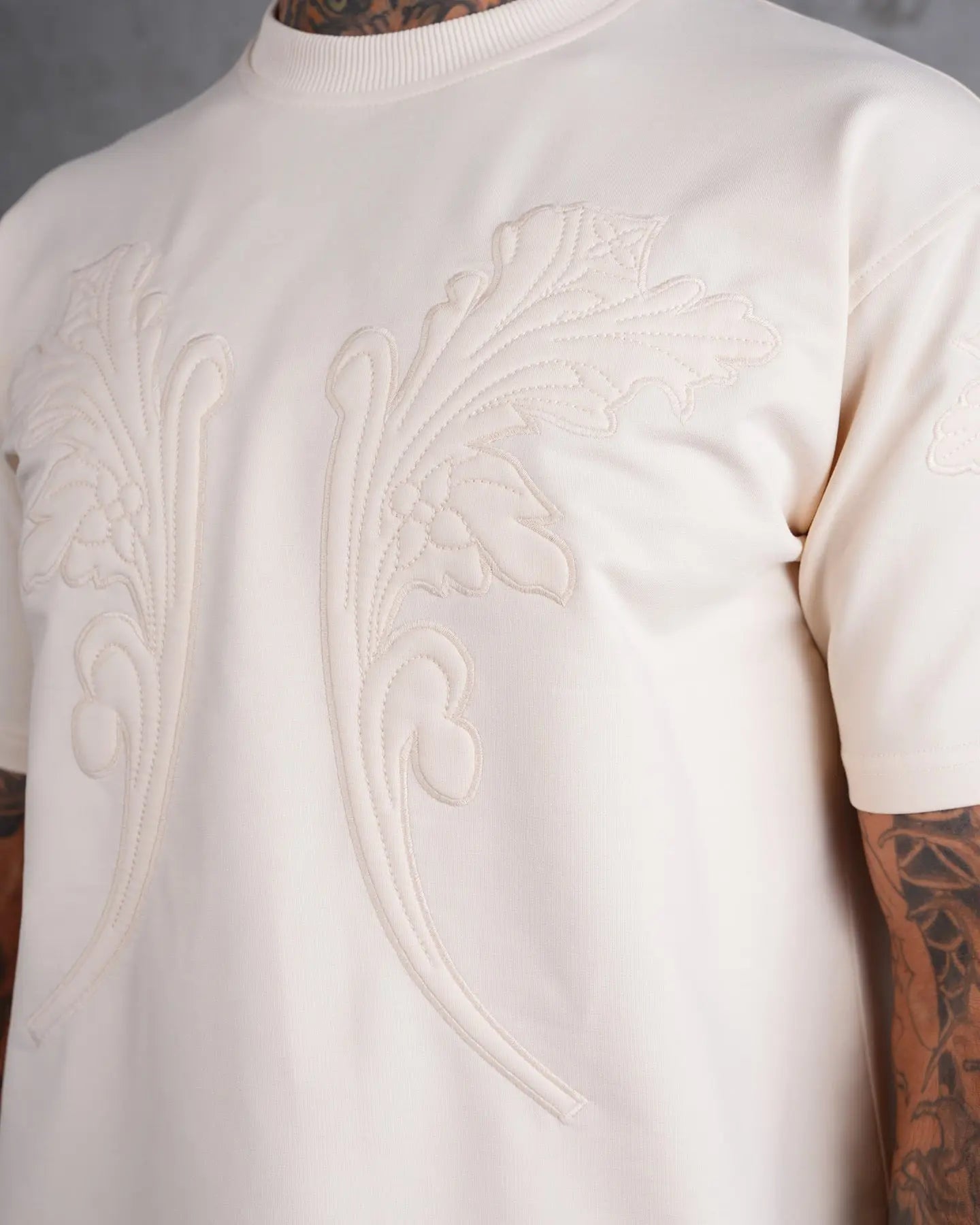 Ensemble Jogging Tee Shirt et Pantalon Beige bonhomme