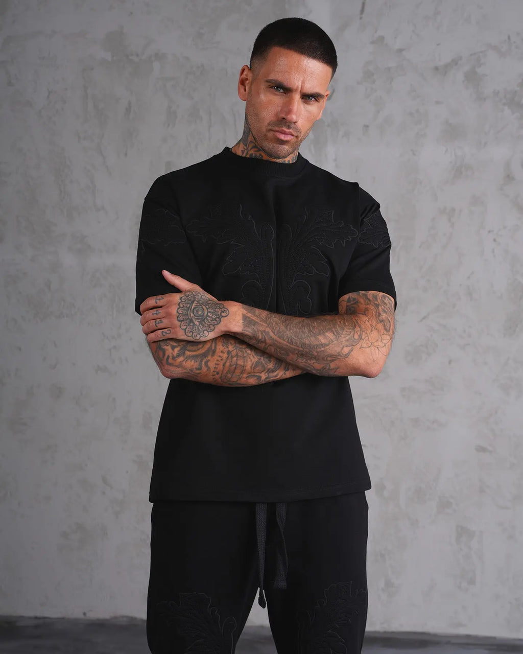 Ensemble Jogging Tee Shirt et Pantalon Noir bonhomme