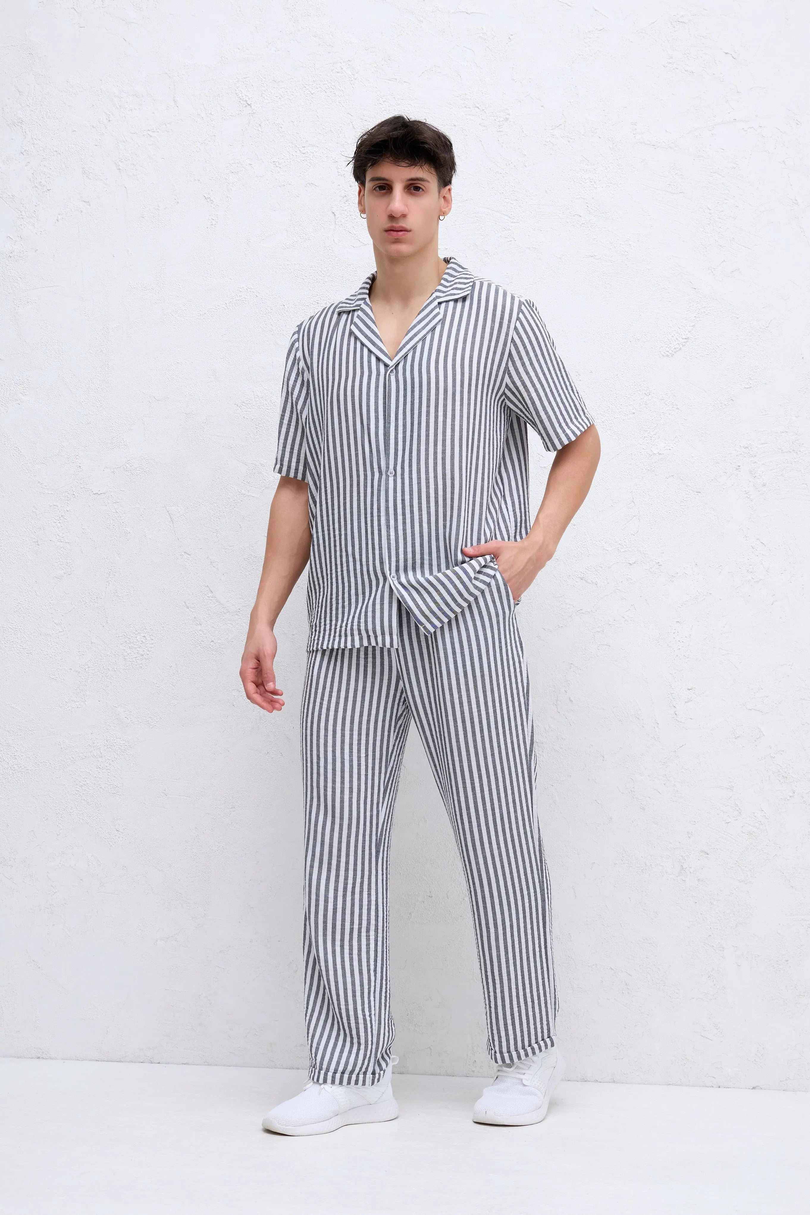 Ensemble Chemise et Pantalon à rayure Noir bonhomme