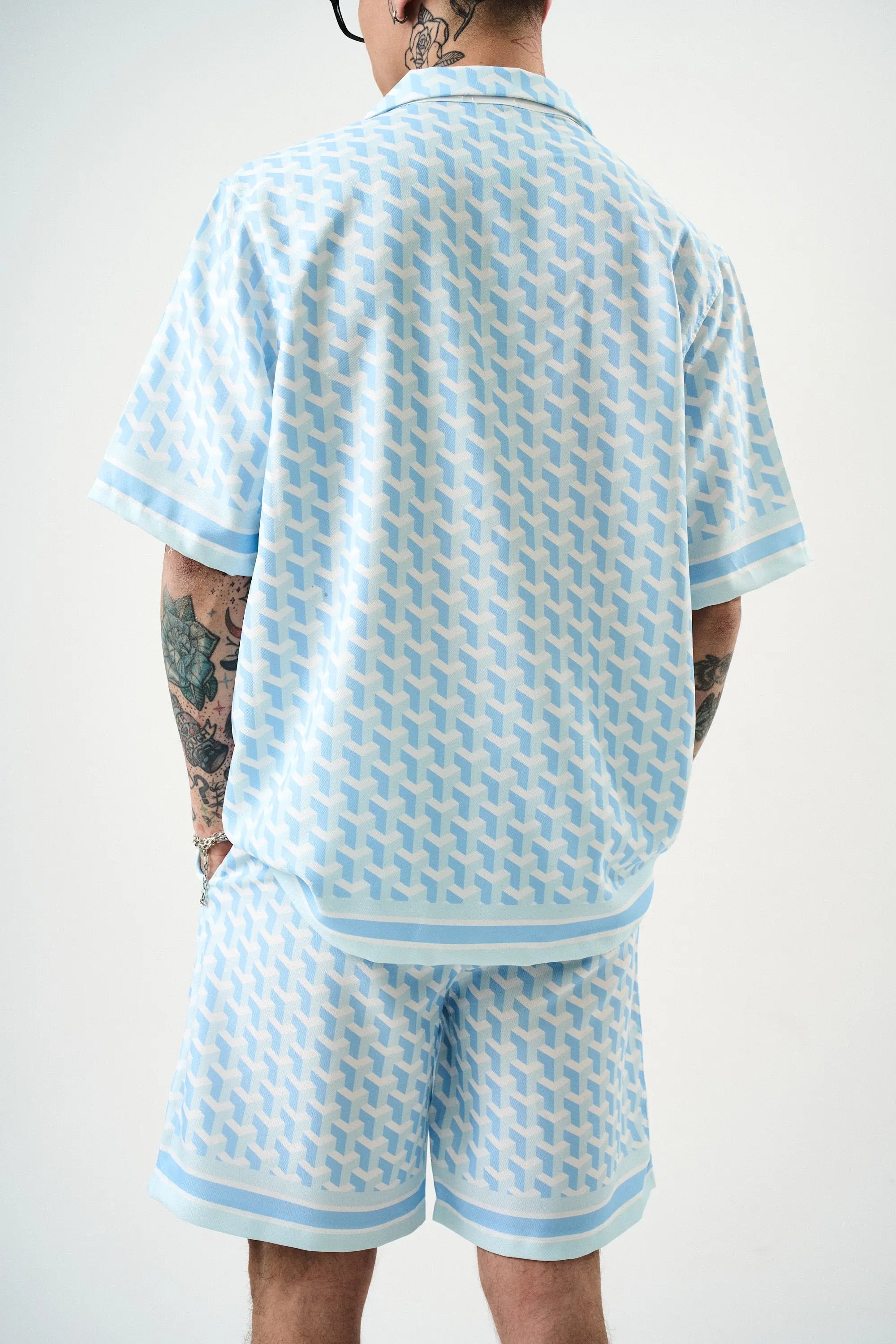 Ensemble Chemise et Short Motifs Blanc Ciel bonhomme