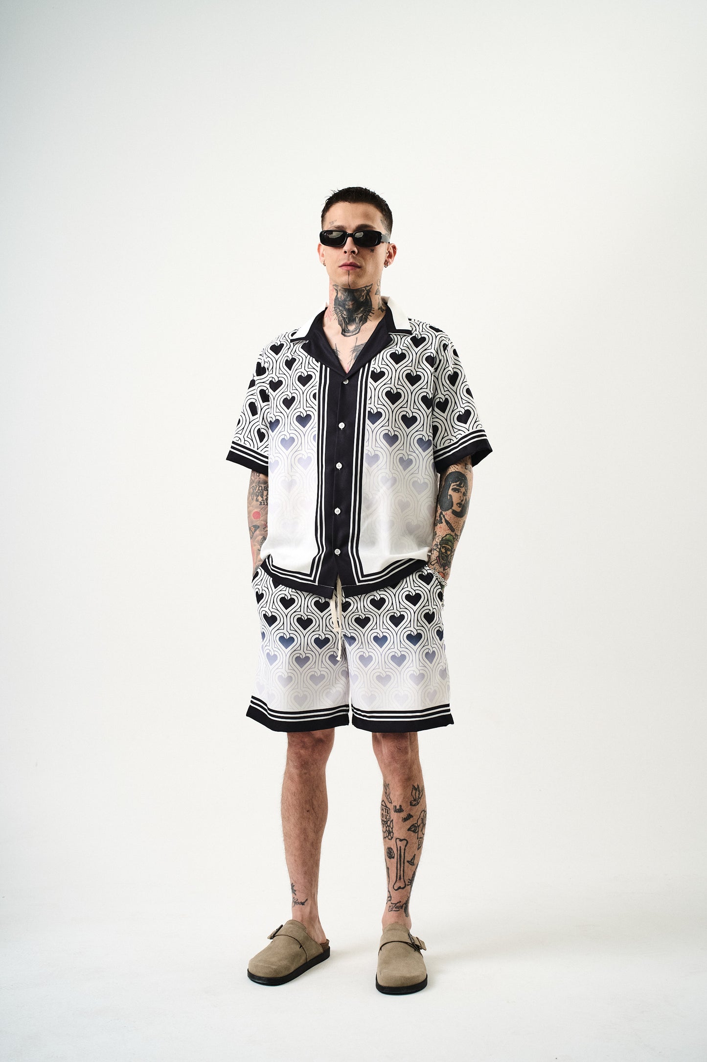 Ensemble Chemise et Short Coeur Blanc Noir