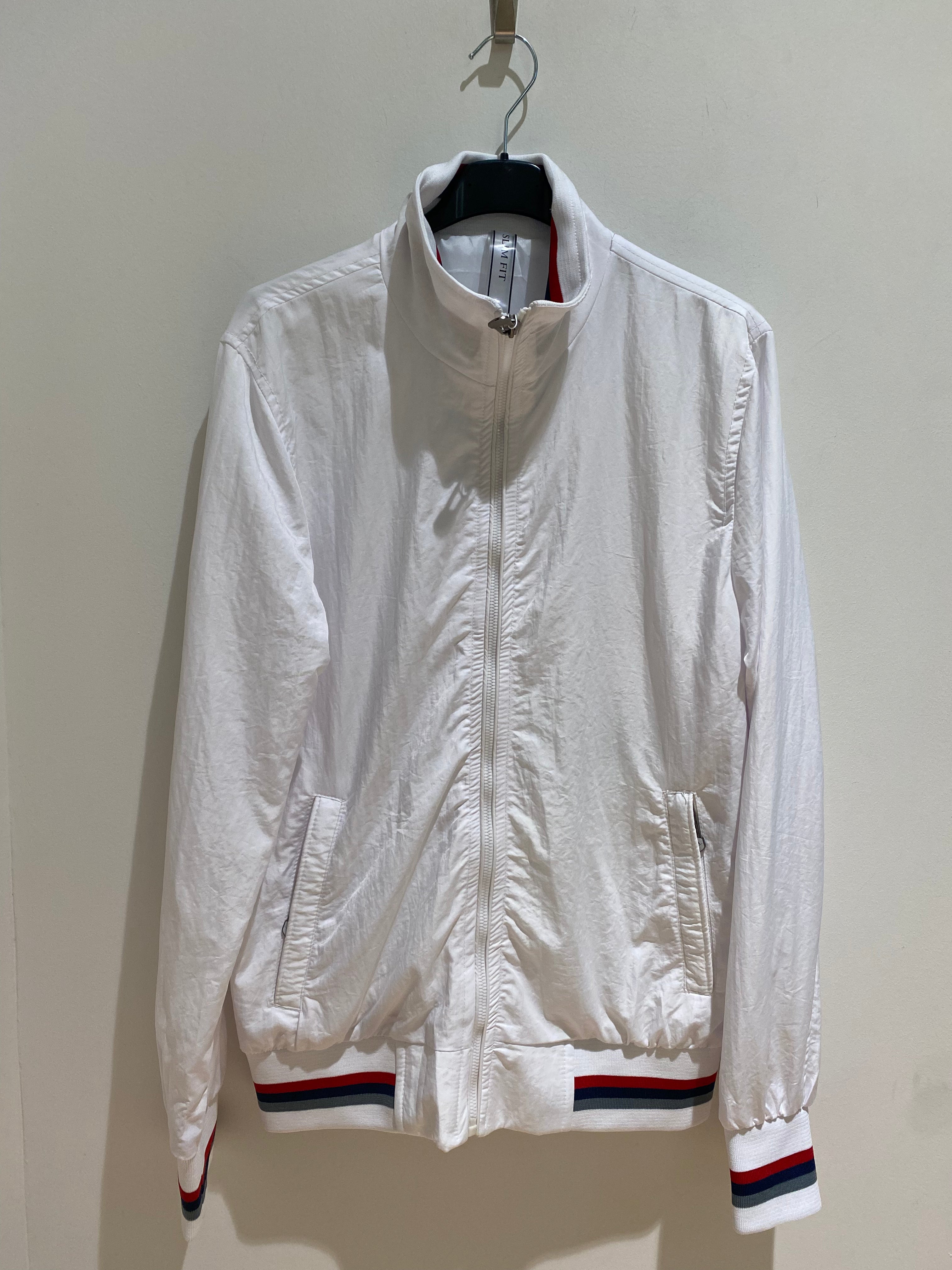 Veste blanche universitaire bonhomme