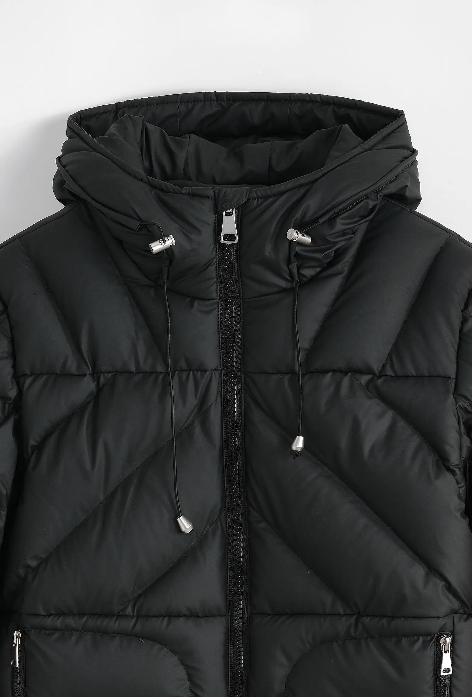 Doudoune Noire Homme Capuche – Style Urbain & Protection Hiver bonhomme