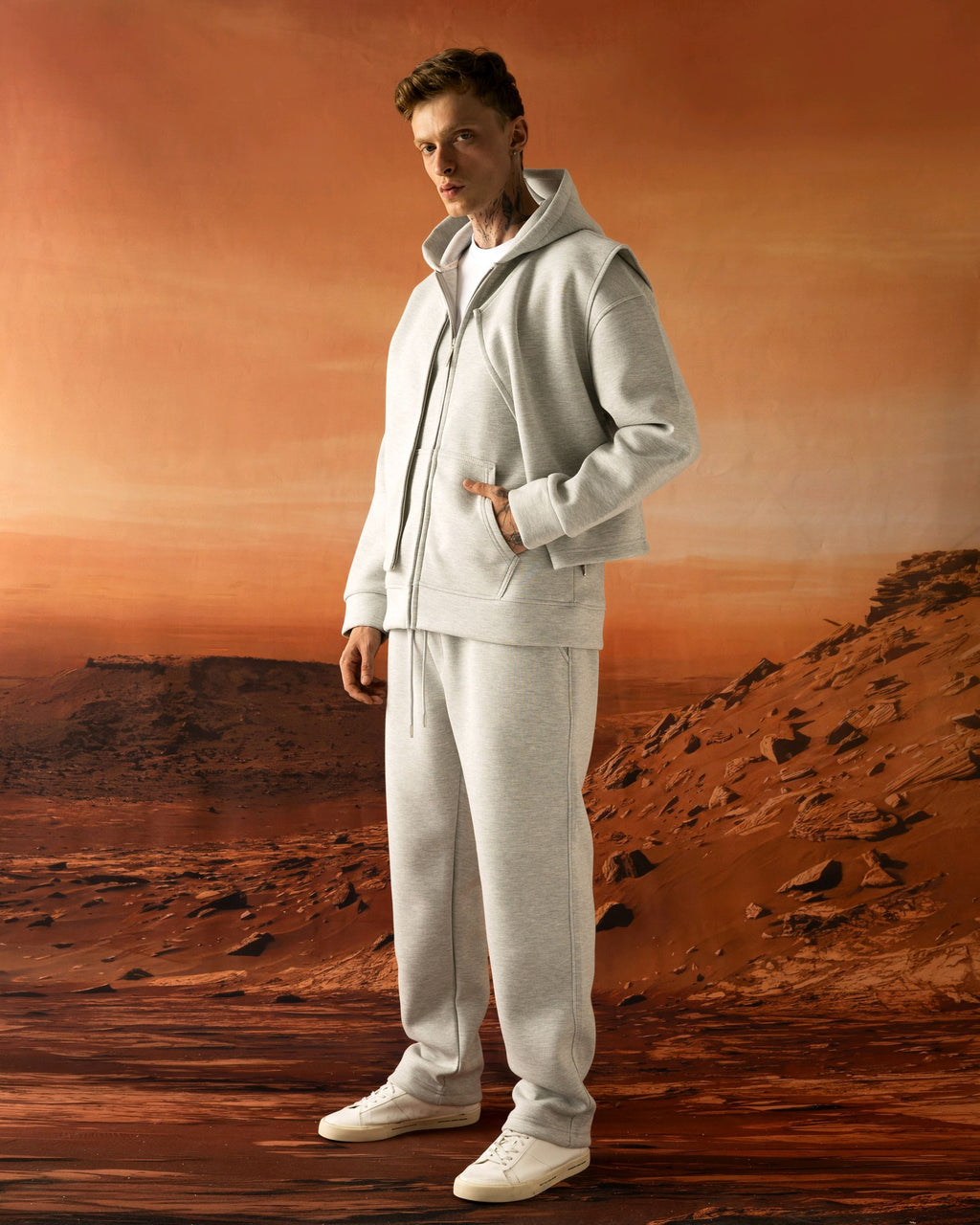 Ensemble 3 pièces sweat zippé, gilet sans manches et jogging