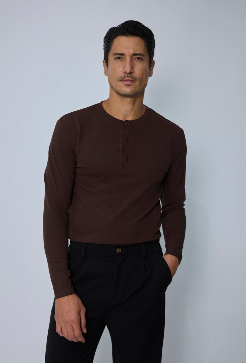 T-shirt Henley homme manches longues en maille côtelée, col tunisien boutonné, coupe ajustée