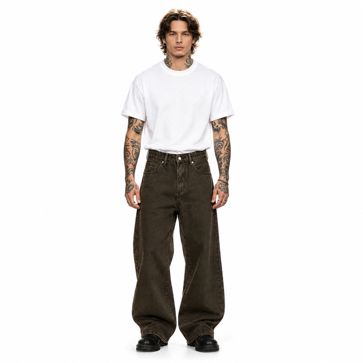 Jean homme baggy coupe large marron délavé, jambe droite ample