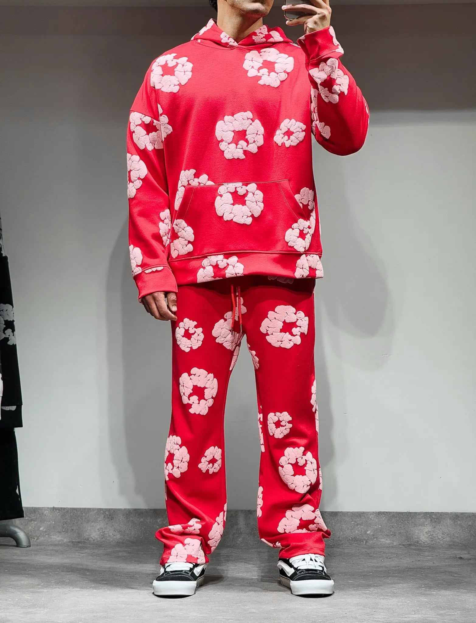 Ensemble fleur rouge et blanc, Sweat et pantalon jogging bonhomme