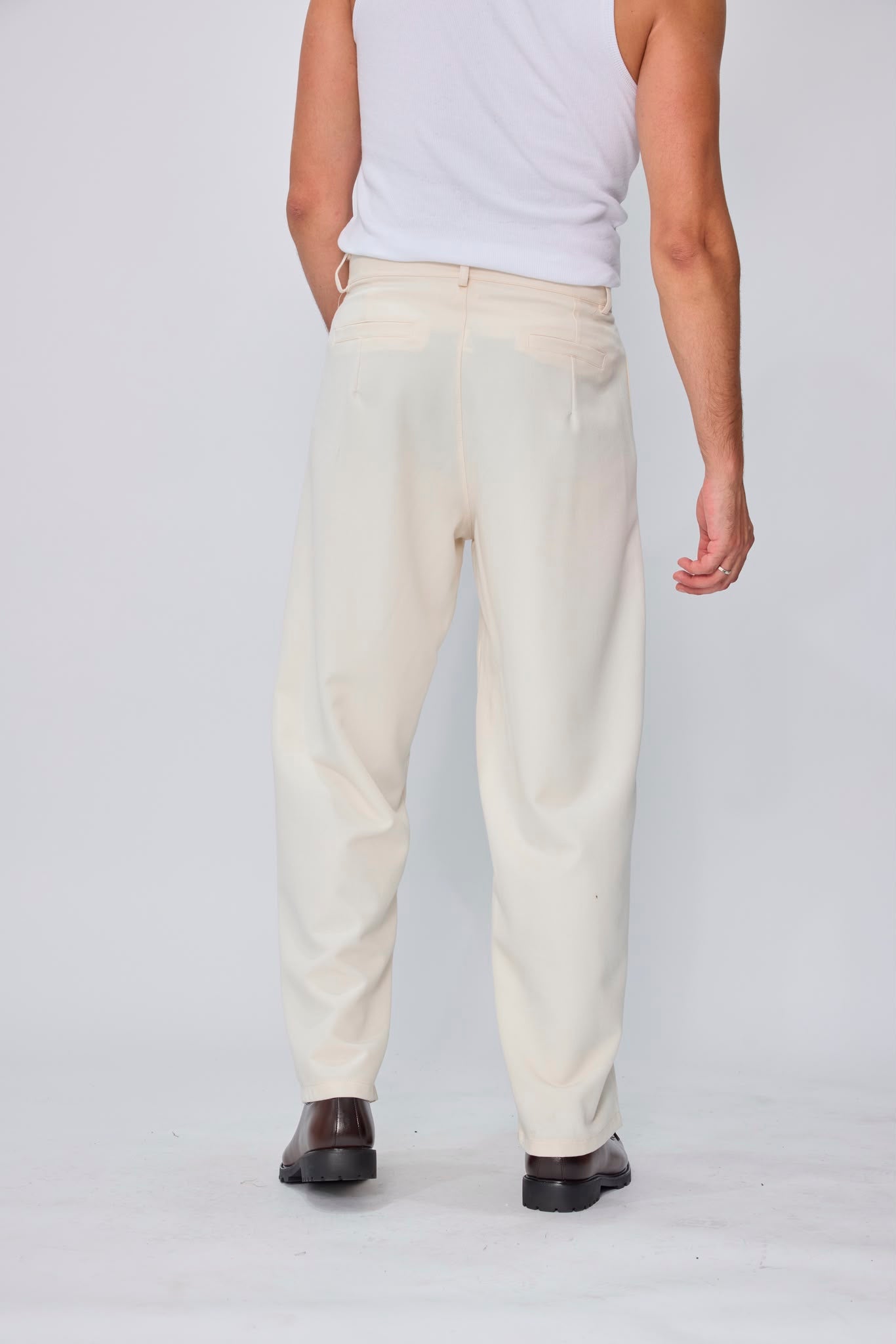 Pantalon à pinces homme coupe buggy large  Taille haute