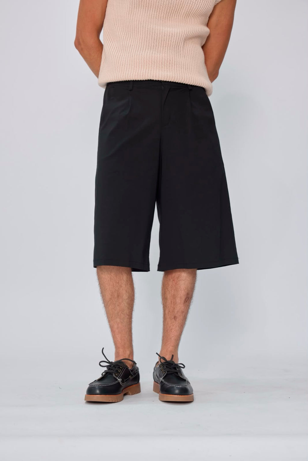 Short homme à pinces coupe large tailleur
