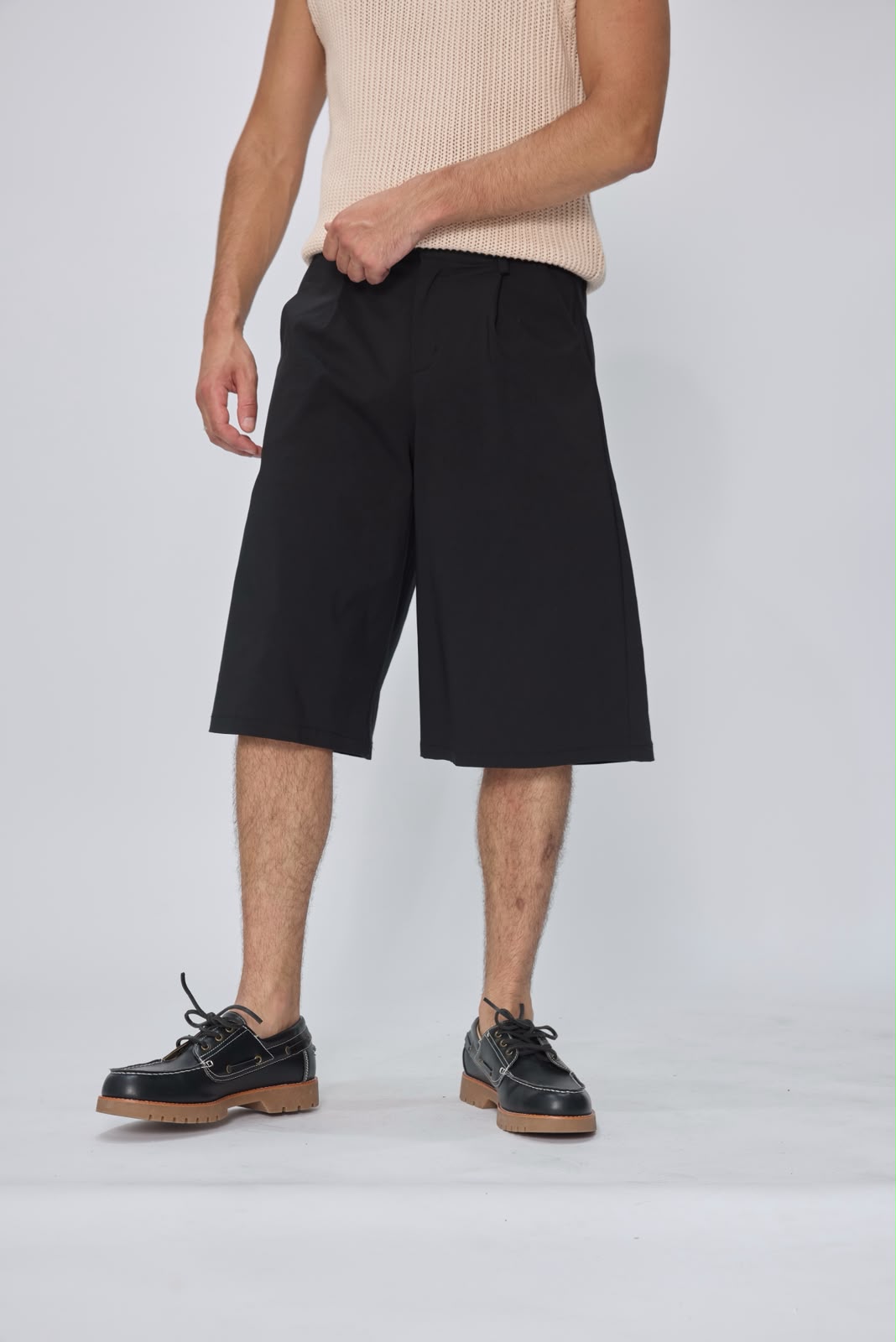 Short homme à pinces coupe large tailleur
