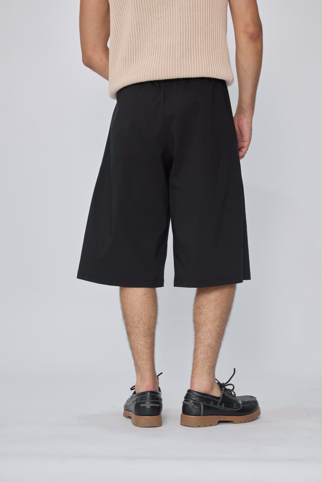 Short homme à pinces coupe large tailleur