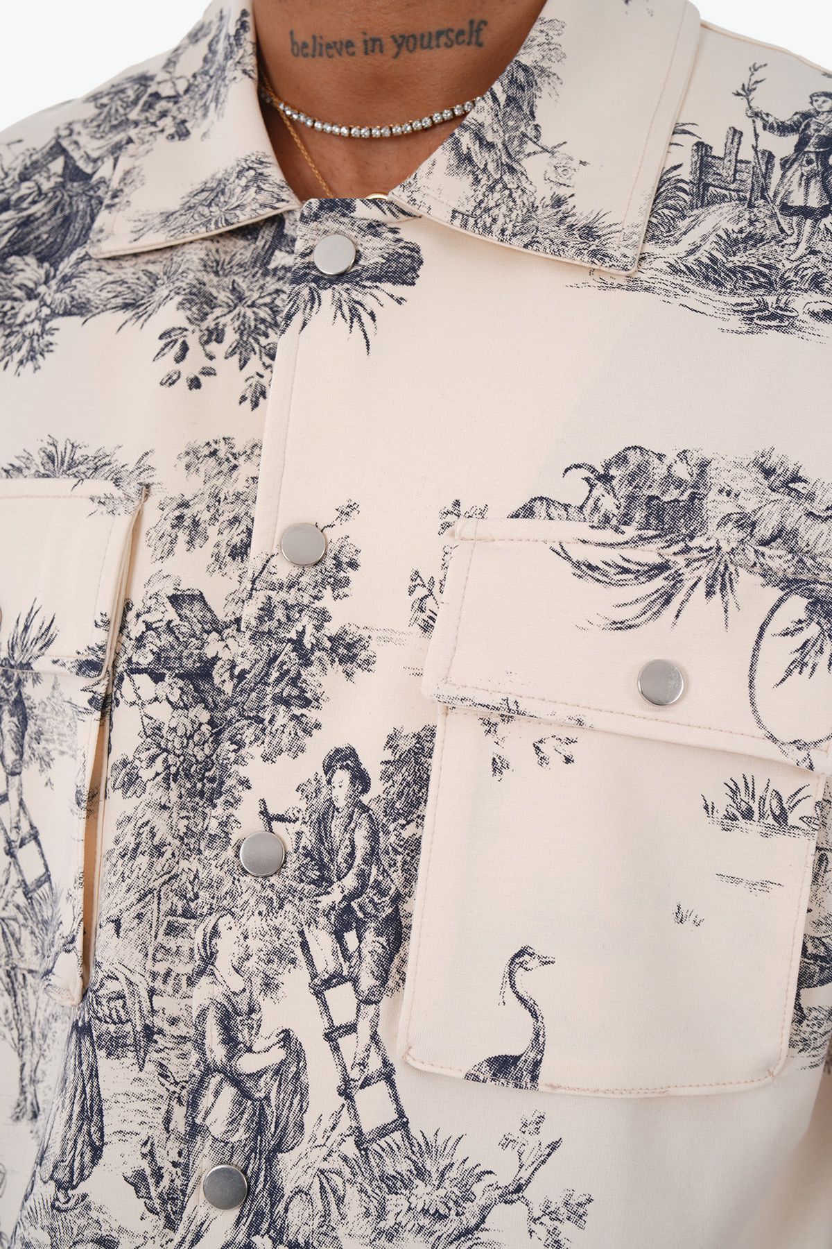 L'ensemble toile de jouy blanc