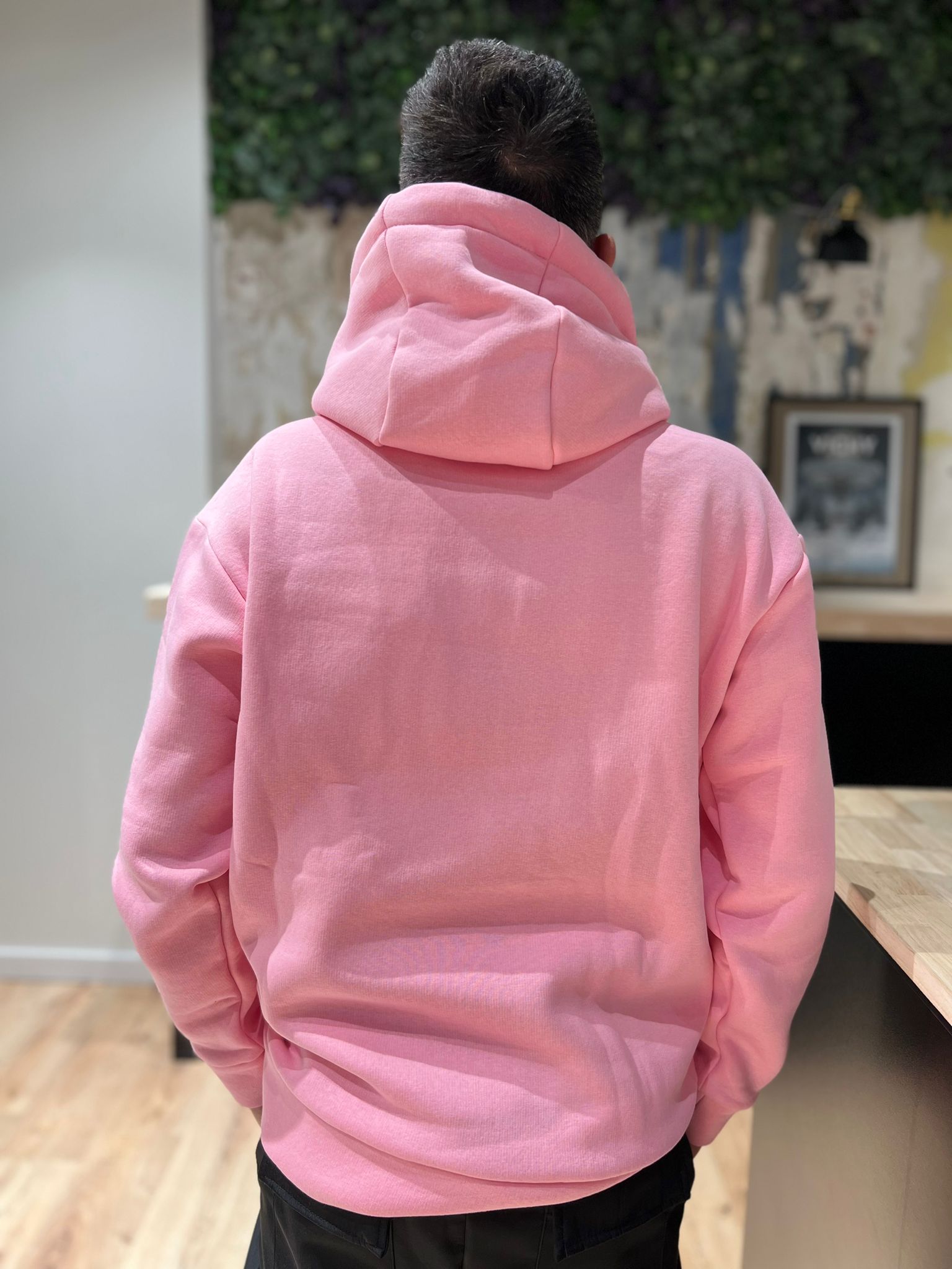 Pull capuche best sale rose homme