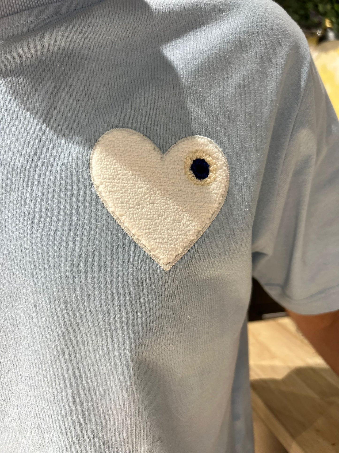 Tee shirt ciel avec motif Coeur blanc Homme